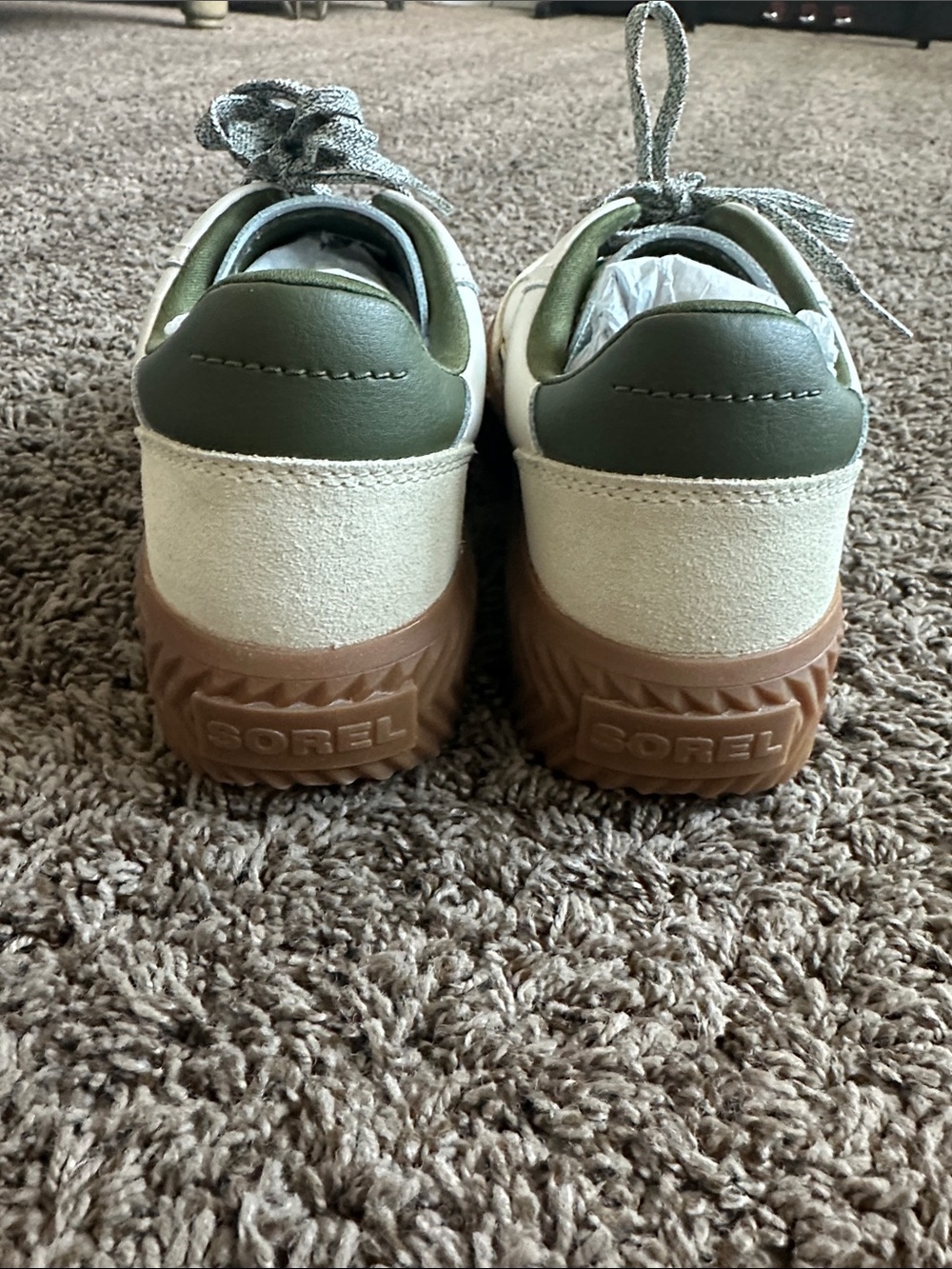 Sorel Cream & Olive Leather Low-Top Sneakers with Gum Sole - Picture 4 of 7